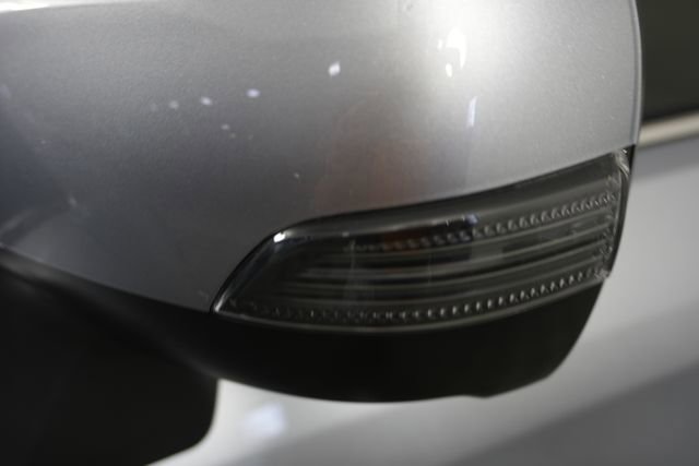 Used 2017 Subaru Forester 2.5i Touring image 11