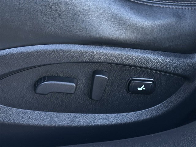 Used 2016 INFINITI QX70 2WD image 26