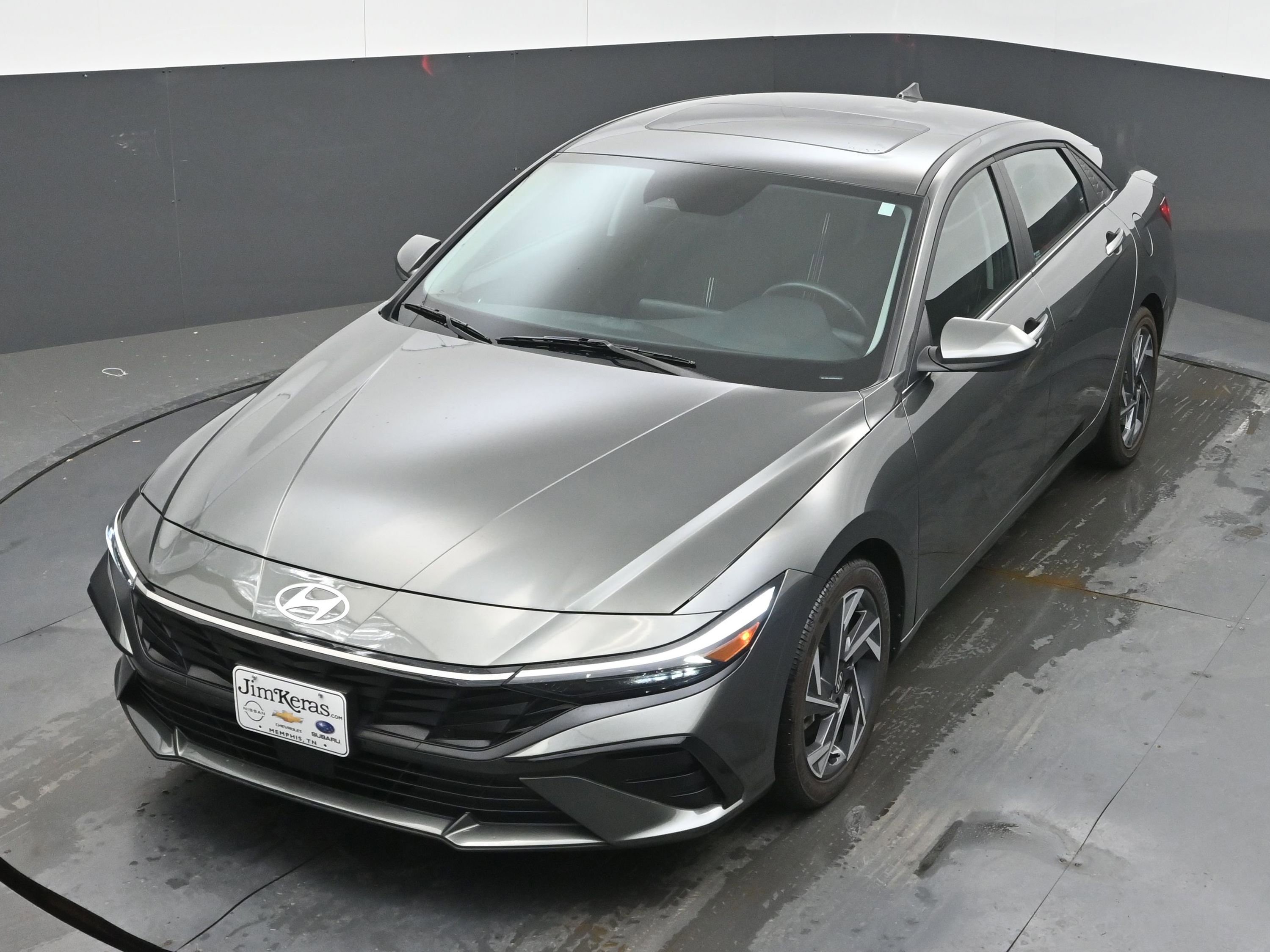 Used 2025 Hyundai Elantra SEL image 32