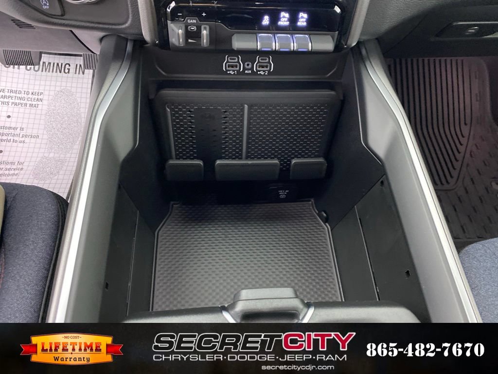 New 2026 RAM 1500 Big Horn AWD/4WD image 25