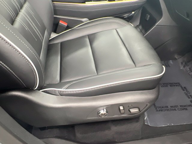 Used 2026 Buick Enclave Avenir w/ Super Cruise Package FWD image 27