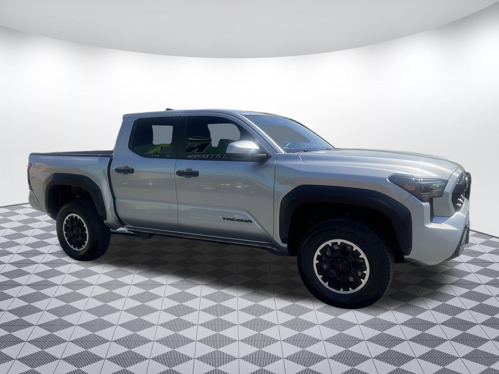 Used 2024 Toyota Tacoma TRD Off-Road AWD/4WD image 1
