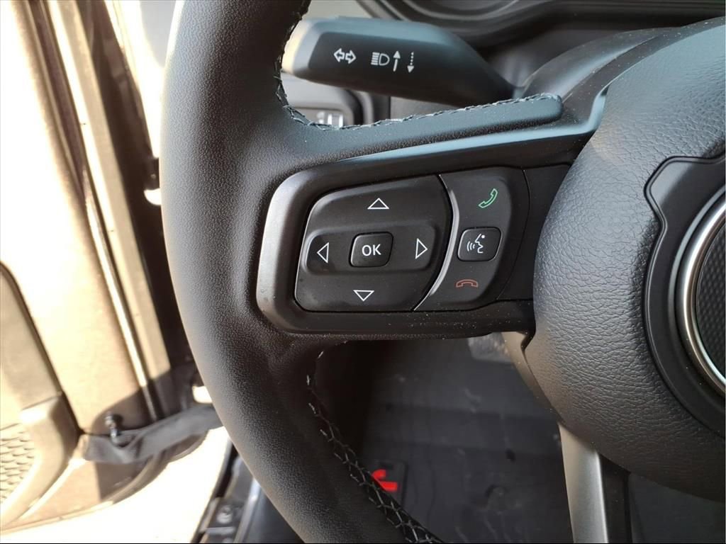 New 2026 Jeep Gladiator Mojave w/ Technology Group image 15