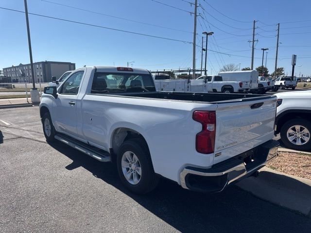 Used 2025 Chevrolet Silverado 1500 W/T image 5