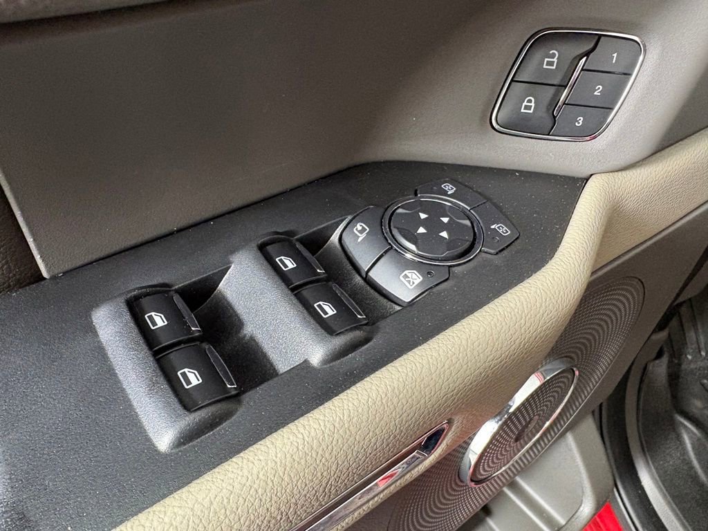 Certified 2021 Ford Expedition XLT AWD/4WD image 13