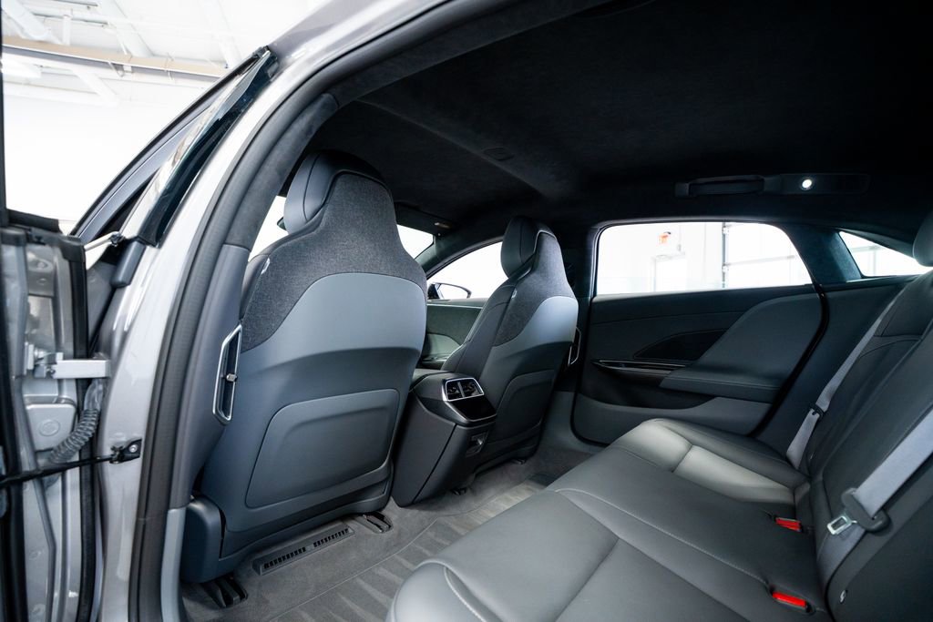 Used 2024 Lucid Air Pure RWD image 43