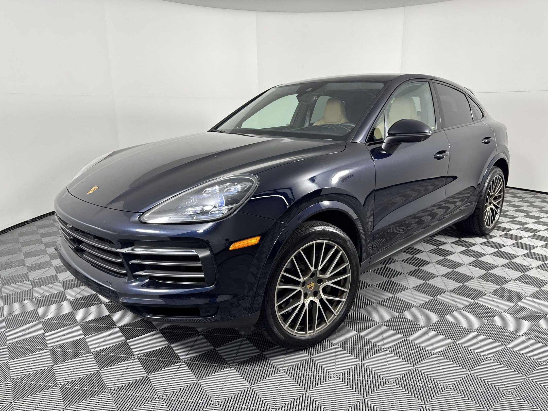Certified 2023 Porsche Cayenne Platinum Edition