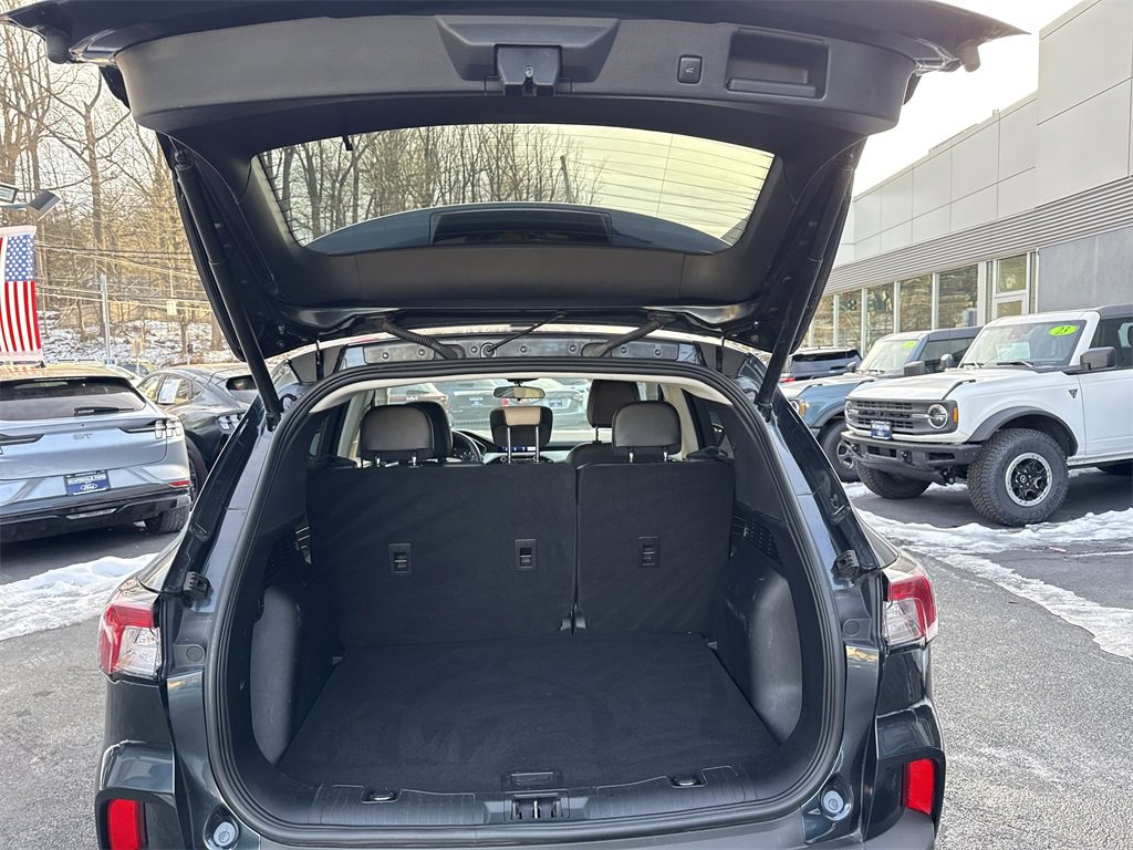 Used 2022 Ford Escape SEL image 21