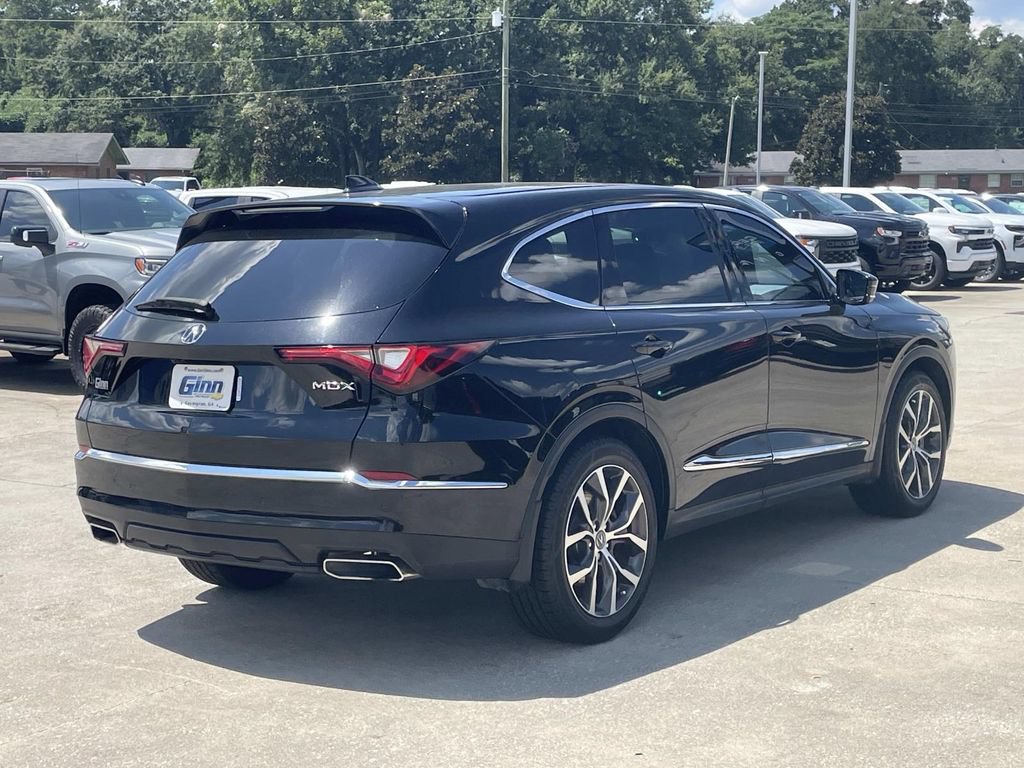 Used 2023 Acura MDX w/ Technology Package FWD image 4