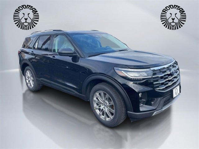 New 2026 Ford Explorer Active w/ Active Comfort Package image 3