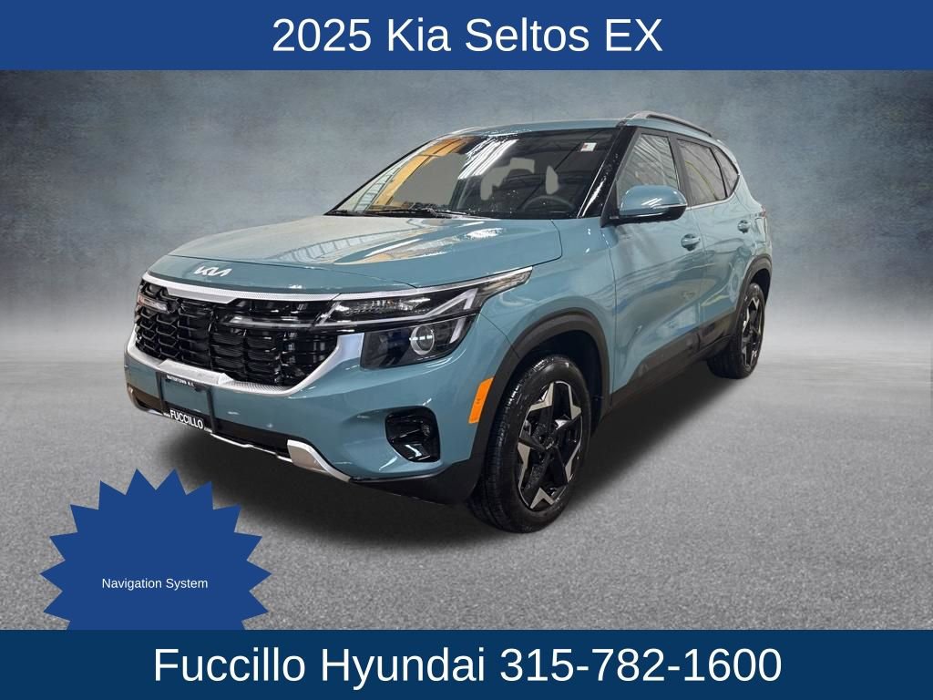 Used 2025 Kia Seltos EX image 2