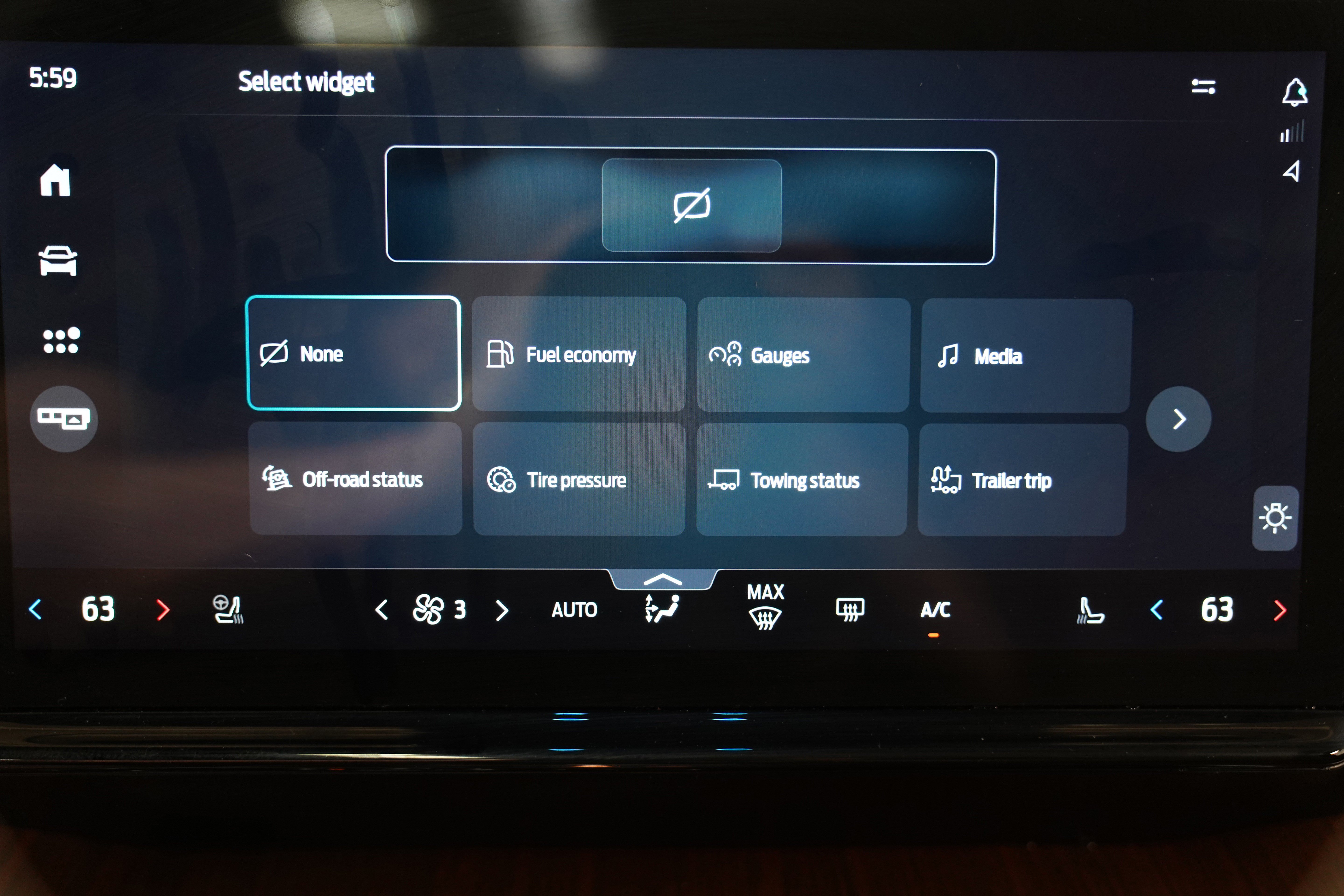 Used 2025 Ford Expedition King Ranch AWD/4WD image 29