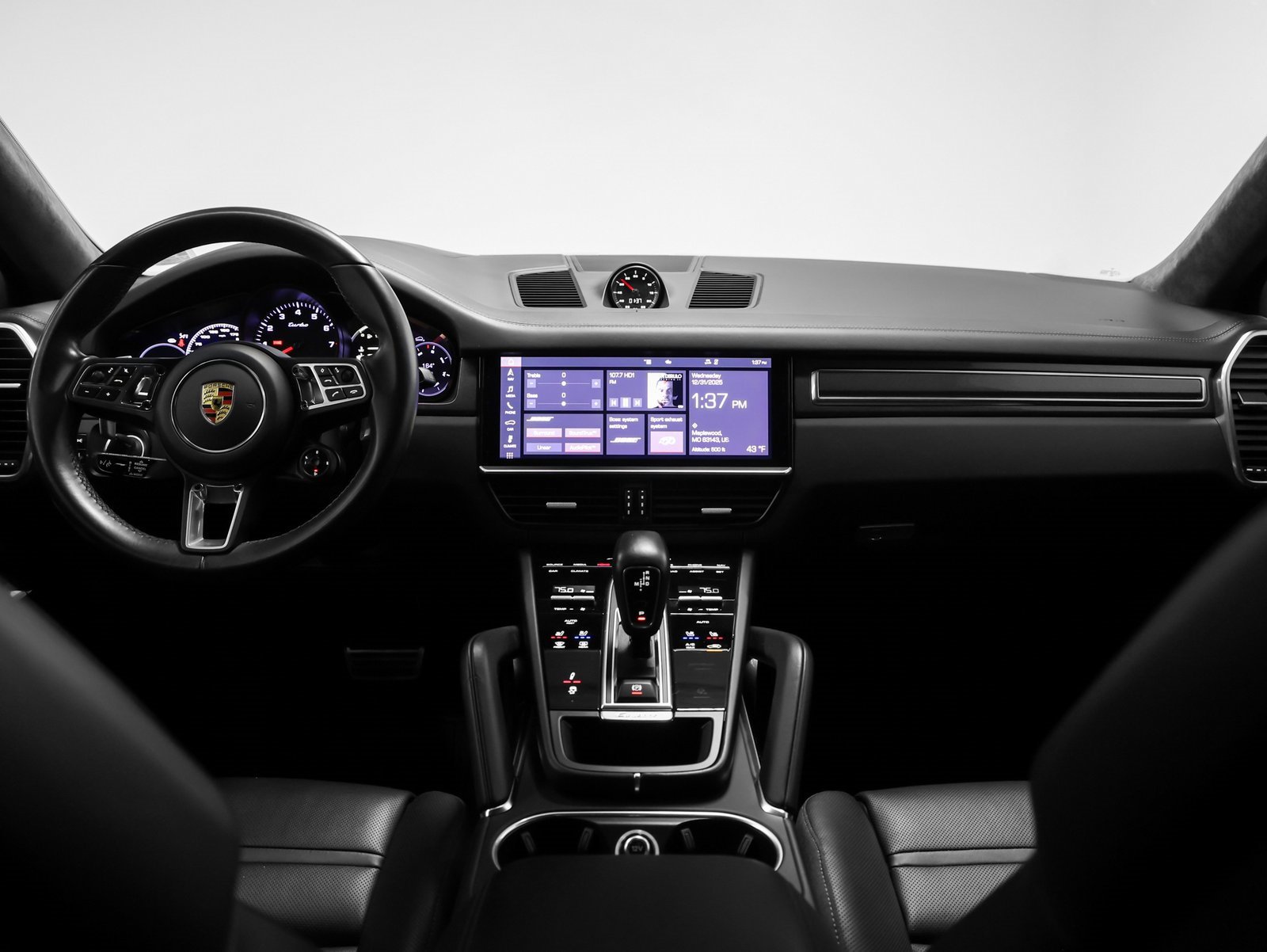 Used 2021 Porsche Cayenne Turbo image 36