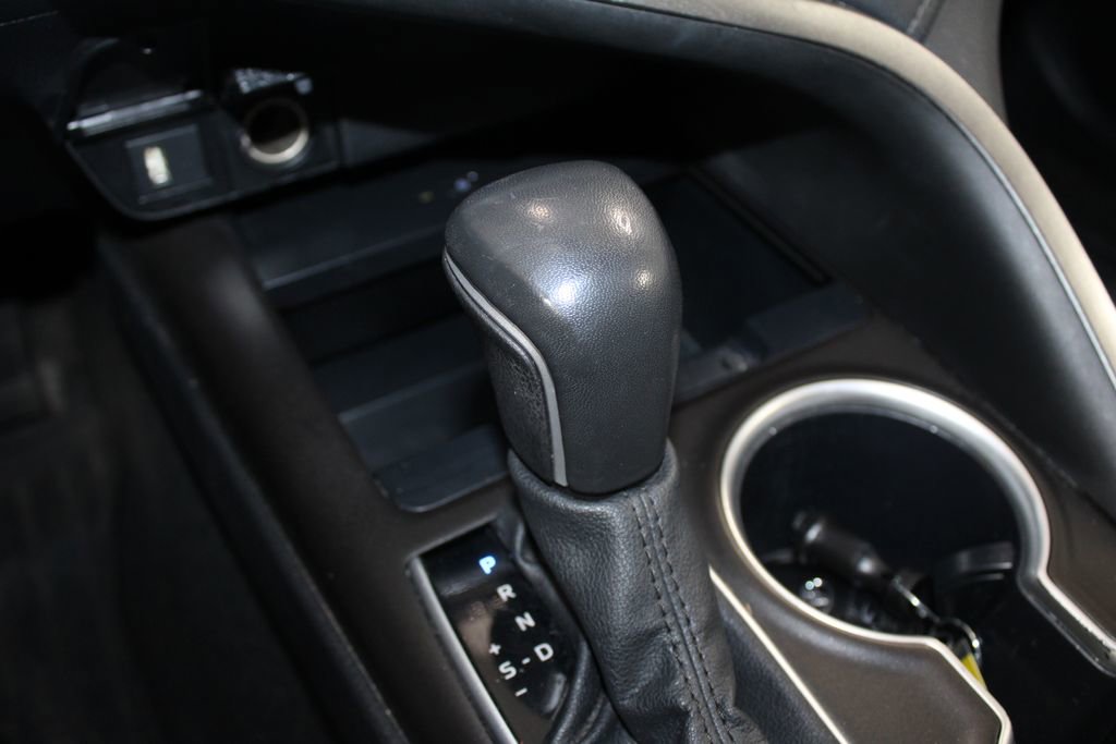 Used 2024 Toyota Camry XLE image 35