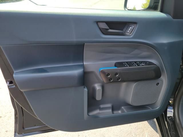 New 2025 Ford Maverick Lobo image 16