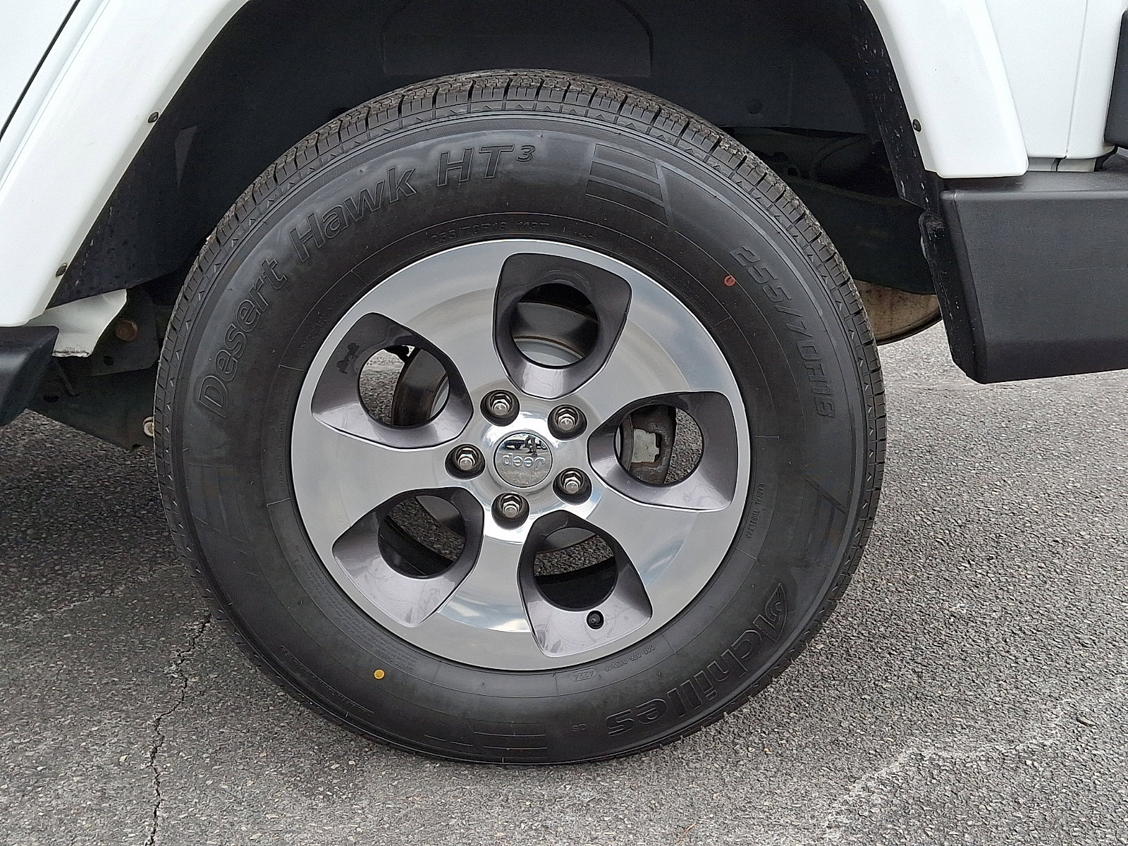 Used 2016 Jeep Wrangler Unlimited Sahara w/ Dual Top Group image 8