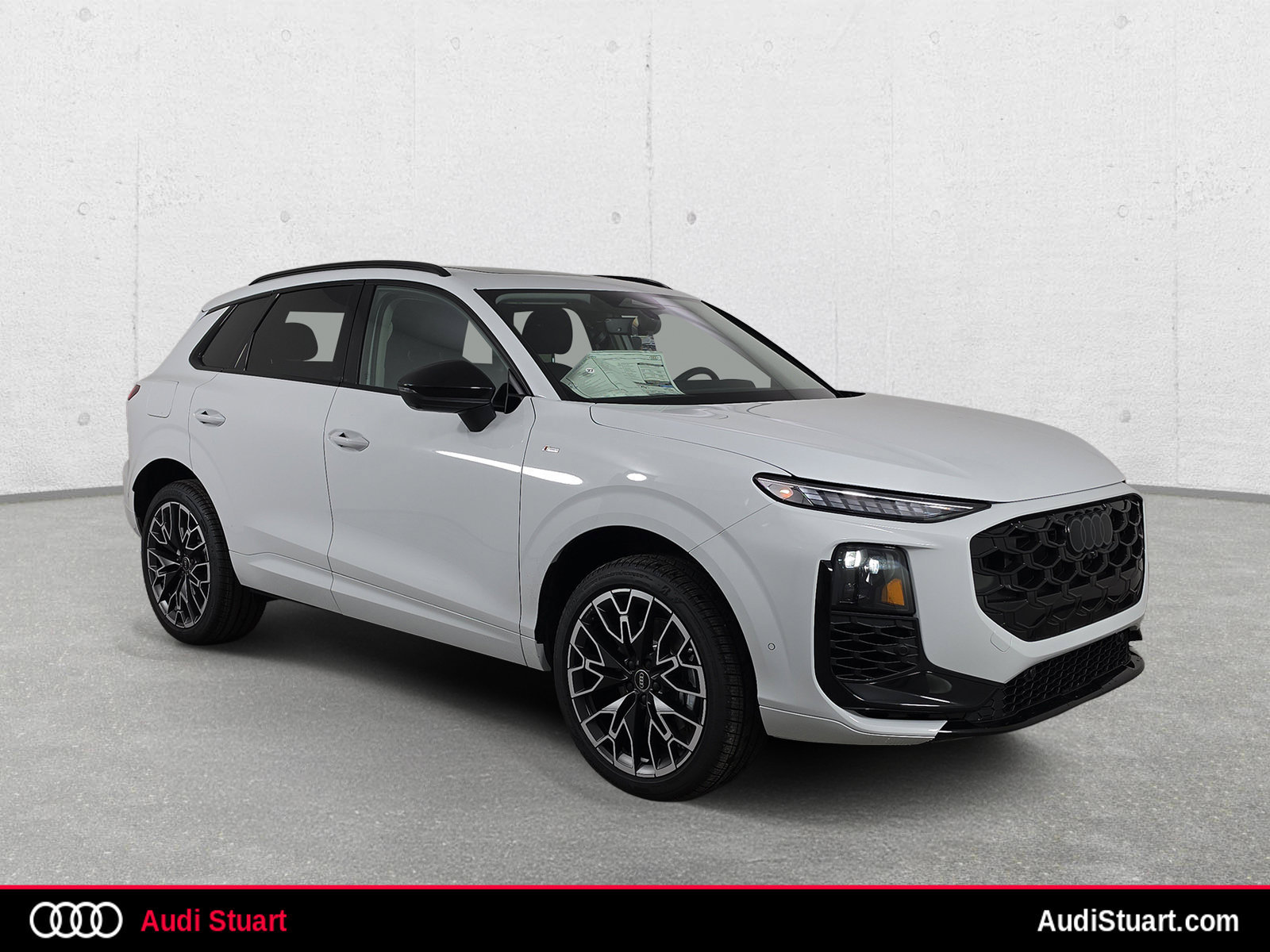 New 2026 Audi Q3 quattro 2.0T AWD/4WD 360° Tour