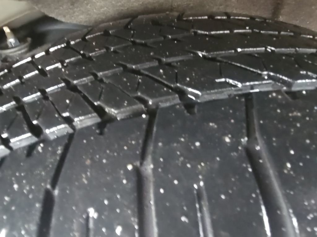 Used 2024 Nissan Armada SL w/ Captain's Chairs Package image 46