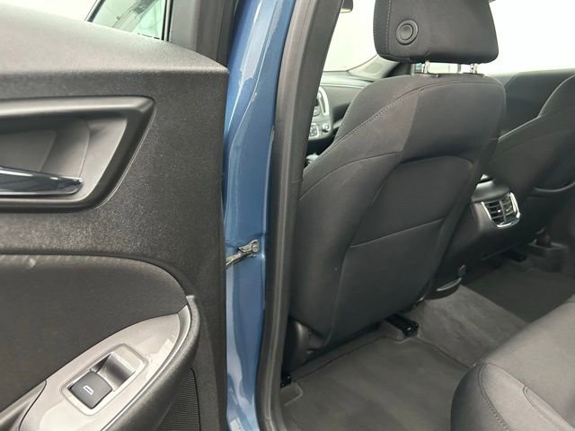 Used 2024 Chevrolet Malibu LT image 27