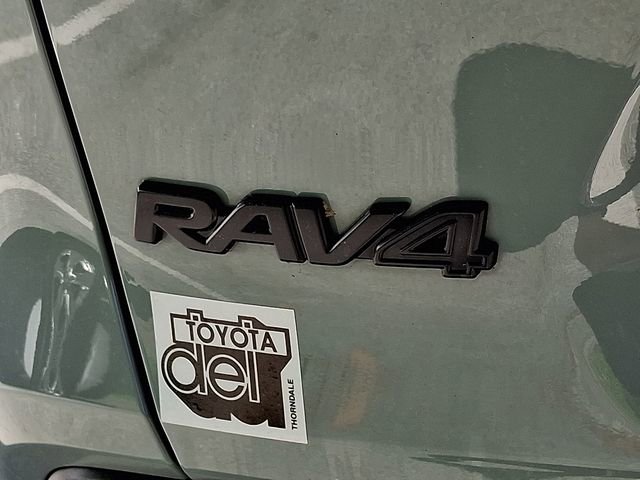 Certified 2021 Toyota RAV4 XLE Premium AWD/4WD image 31