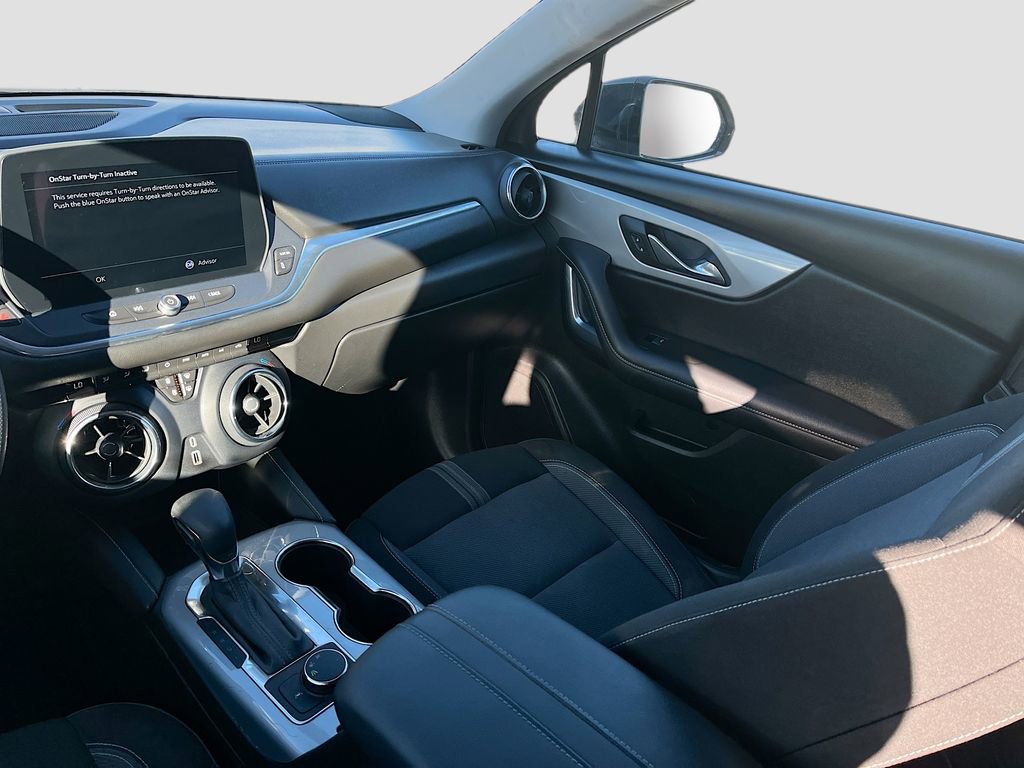 Used 2023 Chevrolet Blazer LT w/ Midnight/Sport Edition image 22