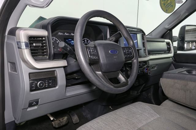 Used 2024 Ford F350 XLT image 19