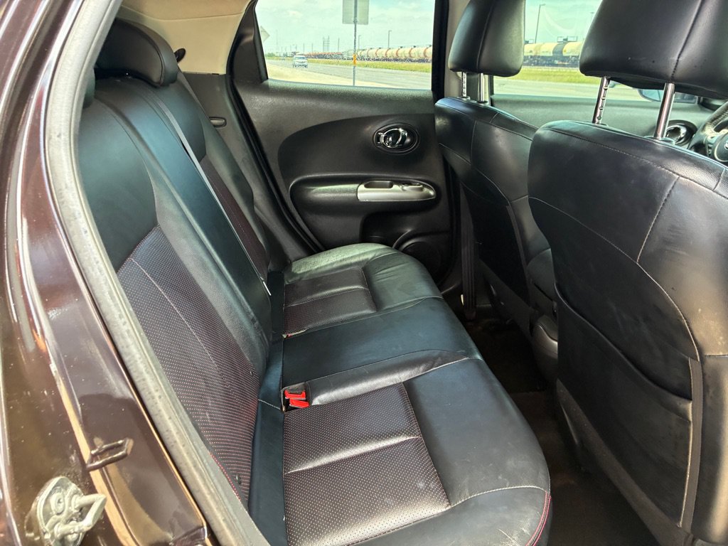 Used 2014 Nissan Juke SL FWD image 20
