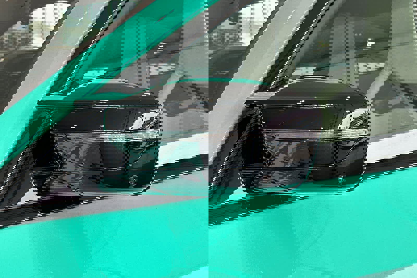 Used 2025 BMW M4 xDrive Competition image 8