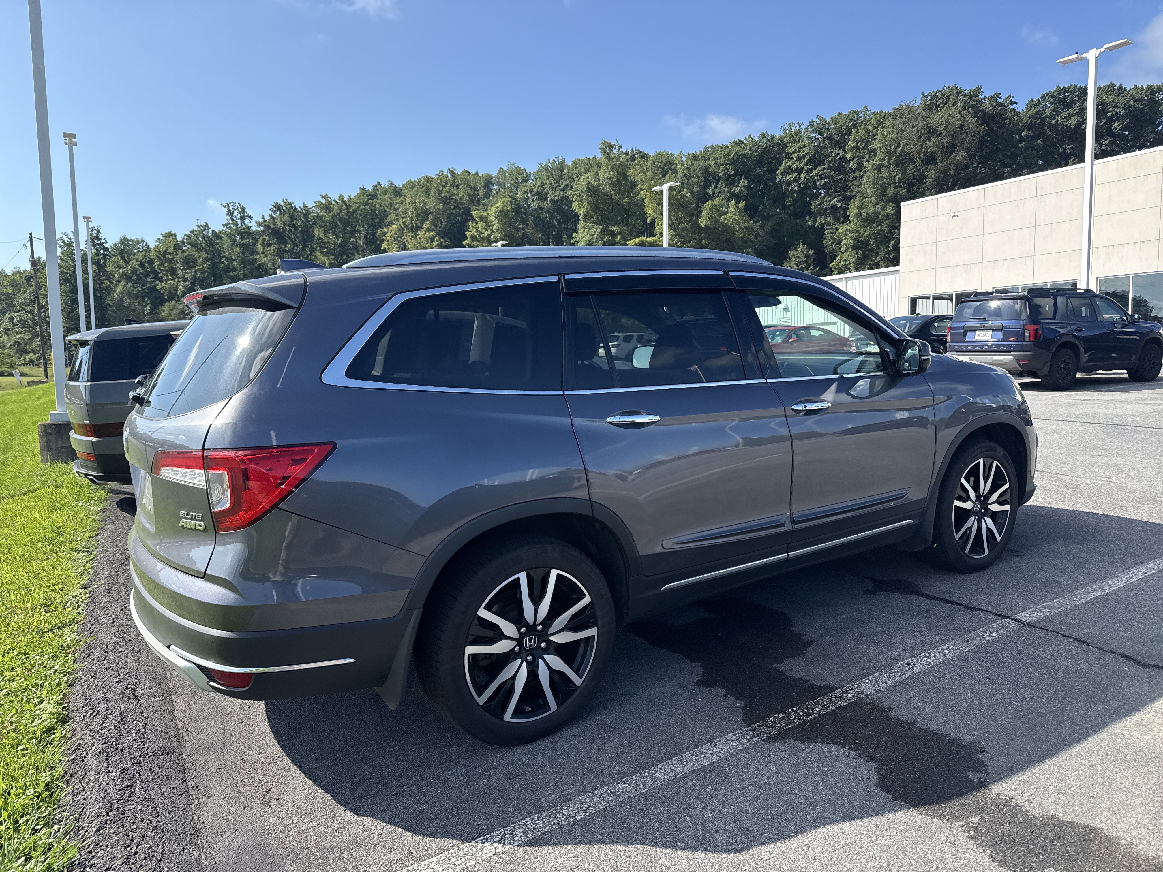 Used 2019 Honda Pilot Elite image 7