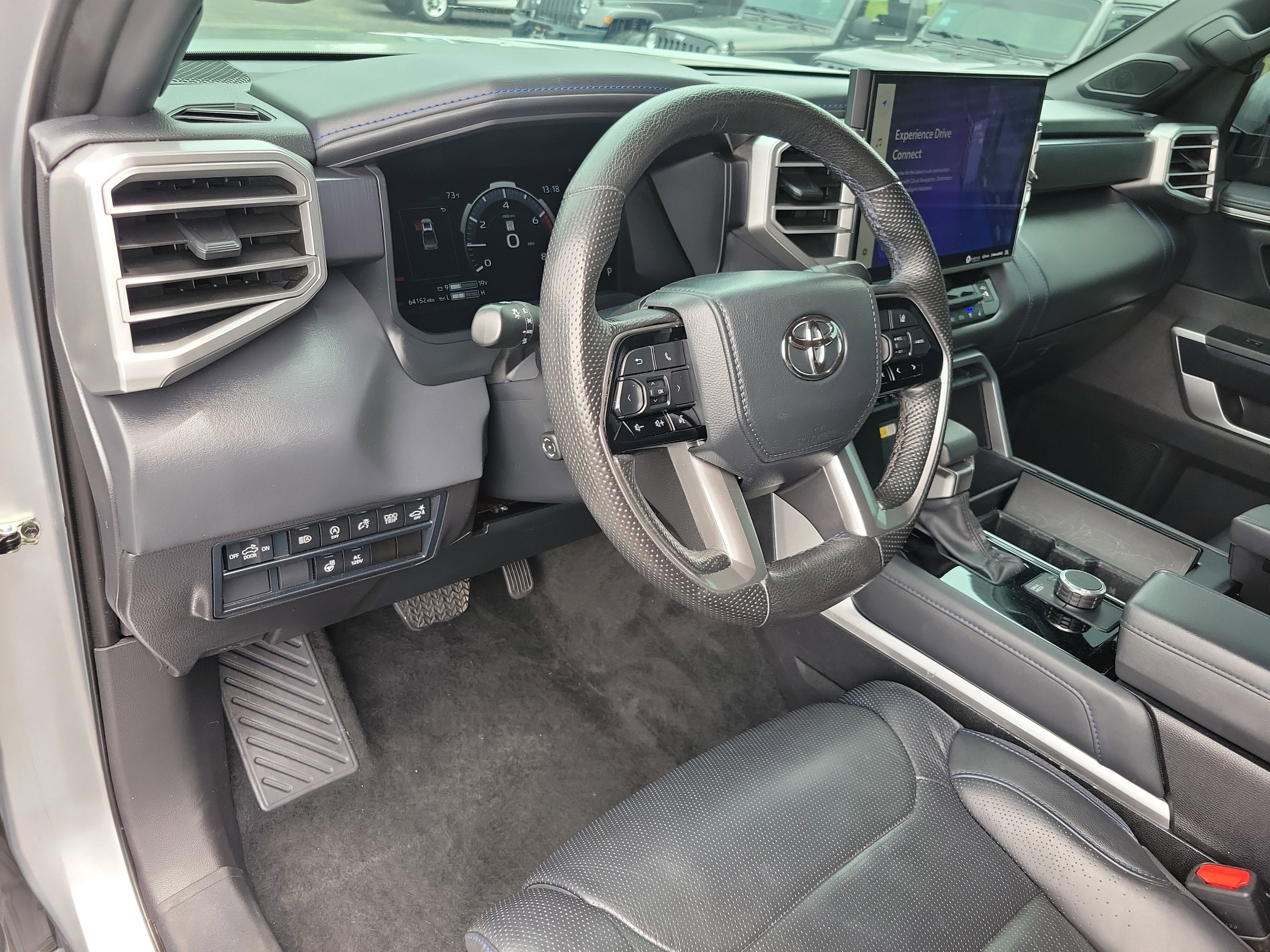 Used 2024 Toyota Tundra Platinum RWD image 3