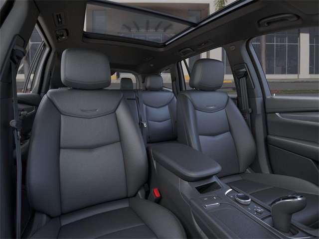 New 2025 Cadillac XT6 Luxury image 16