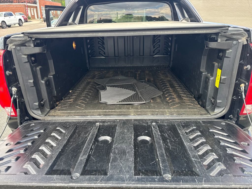 Used 2011 Cadillac Escalade EXT Luxury AWD/4WD image 69