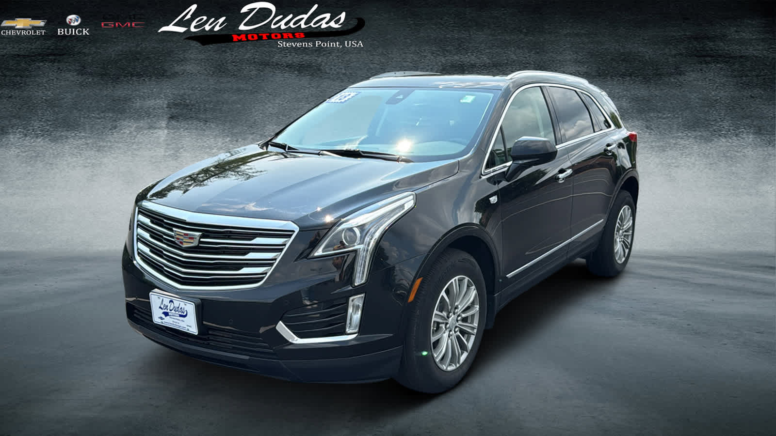 Certified 2018 Cadillac XT5 Luxury w/ Driver Awareness Package FWD image 2