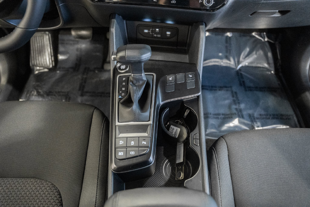 Used 2026 Kia Sportage LX w/ LX Convenience Package AWD/4WD image 18