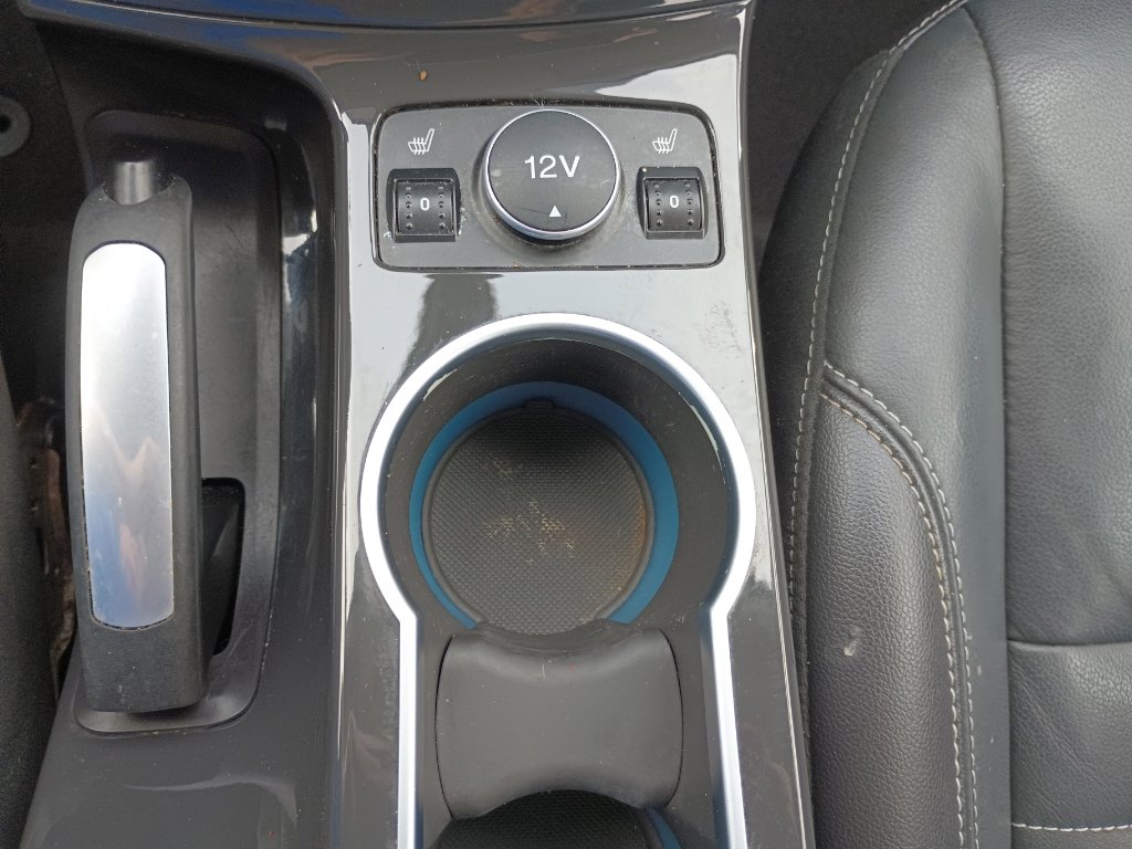 Used 2016 Ford Escape Titanium w/ Equipment Group 301A FWD image 32
