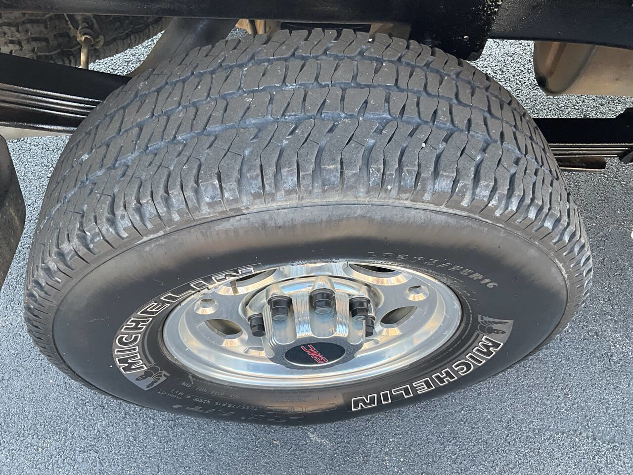 Used 2006 GMC Sierra 2500 SLE w/ Heavy-Duty Power Package image 49