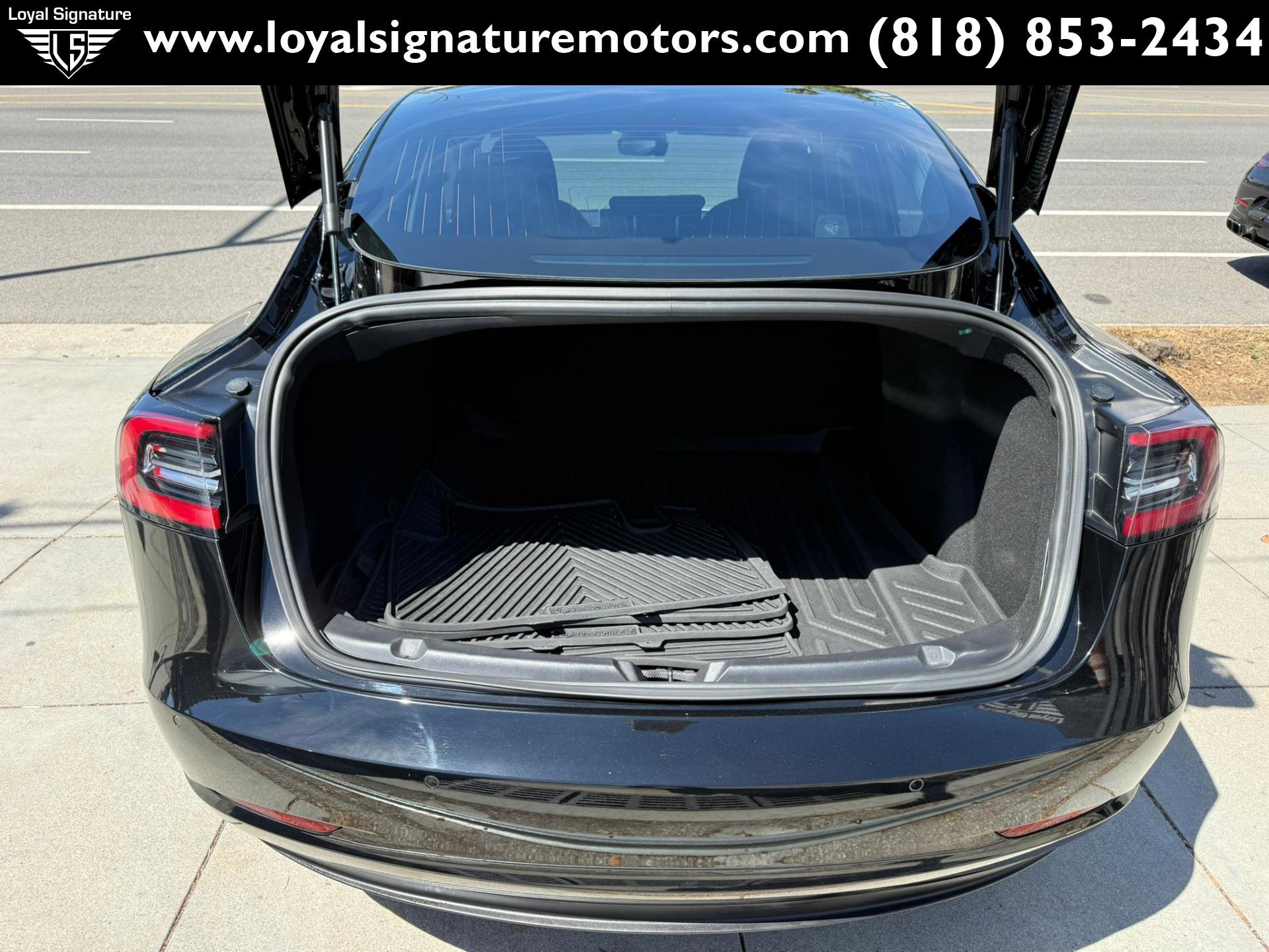 Used 2019 Tesla Model 3 Standard Range image 8
