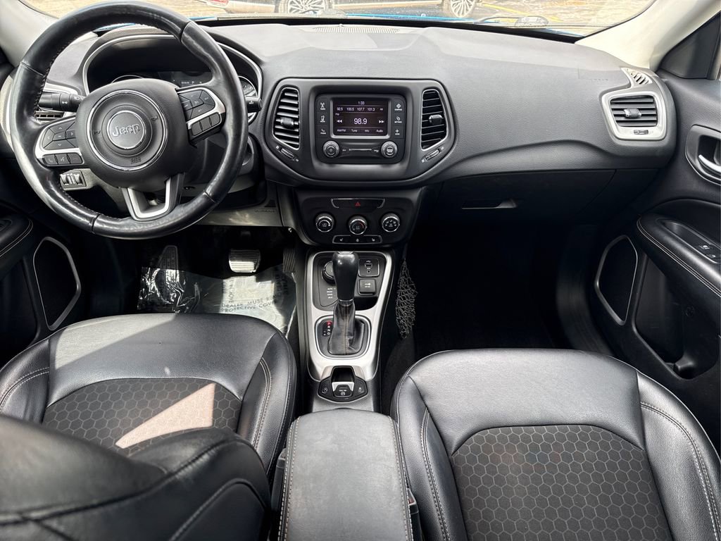 Used 2018 Jeep Compass Latitude w/ Cold Weather Group image 20