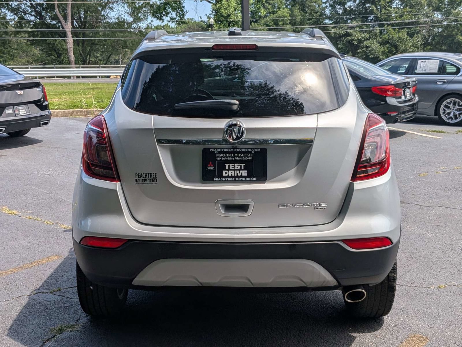 Used 2022 Buick Encore Preferred w/ Safety Package AWD/4WD image 5