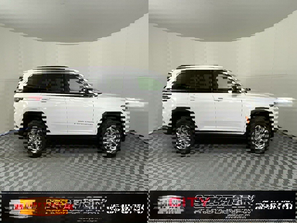 New 2026 Jeep Grand Cherokee Laredo X image 8