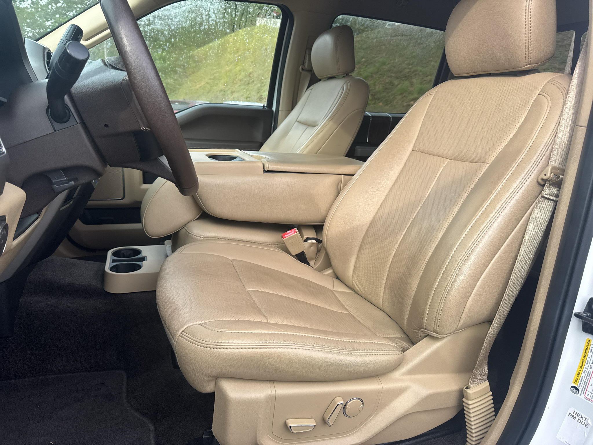 Used 2018 Ford F150 Lariat AWD/4WD image 10