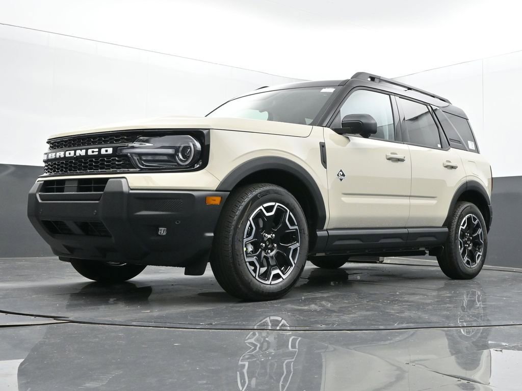 New 2025 Ford Bronco Sport Outer Banks w/ Outer Banks Tech Package+ image 42
