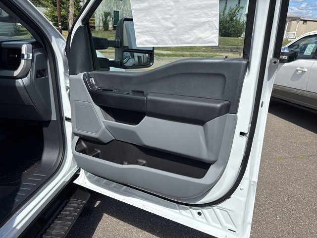New 2026 Ford F250 XL image 29