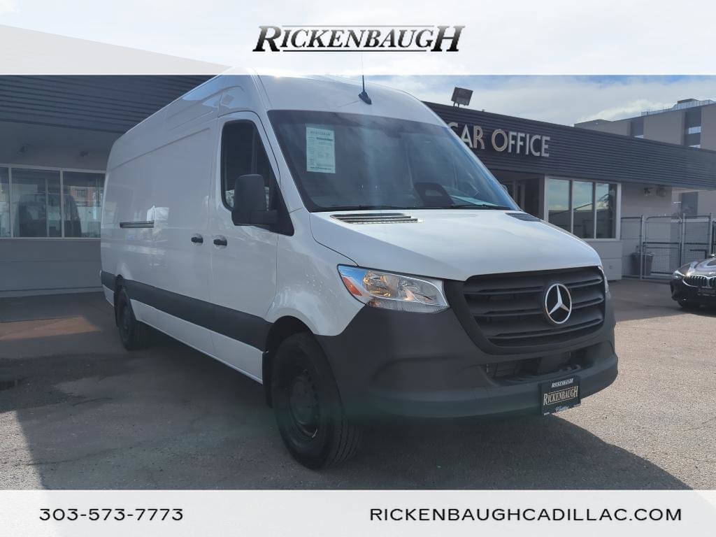 Used 2025 Mercedes-Benz Sprinter 2500 image 1
