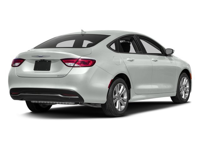 Used 2016 Chrysler 200 Limited FWD image 2