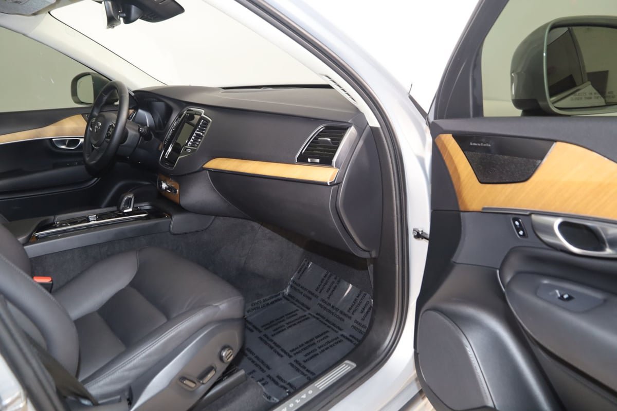 Used 2024 Volvo XC90 B6 Plus w/ Protection Package Premier AWD/4WD image 42