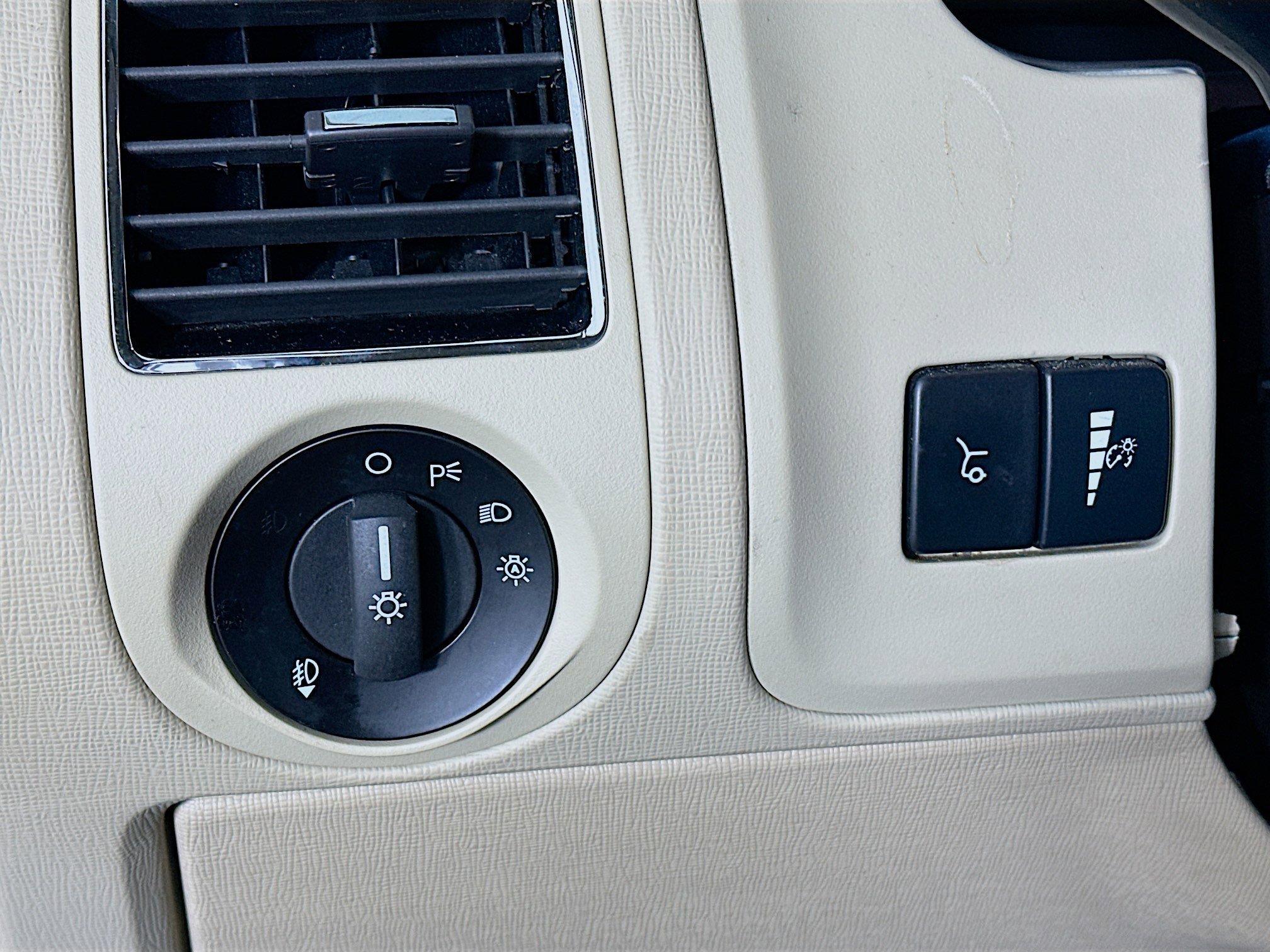 Used 2018 Ford Flex Limited w/ Equipment Group 301A image 17