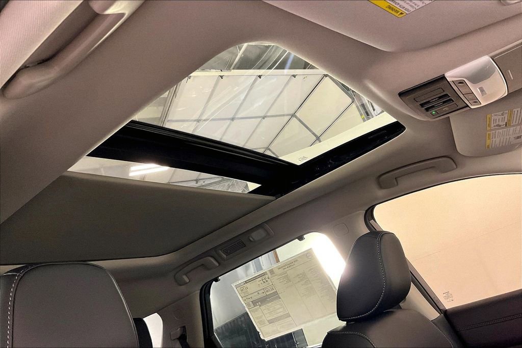 New 2026 Nissan Pathfinder Platinum w/ Cargo Package image 25