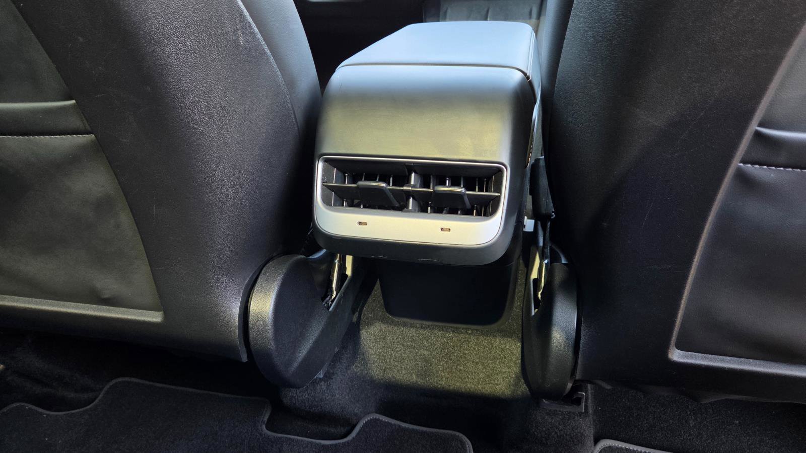 Used 2023 Tesla Model Y Long Range image 55