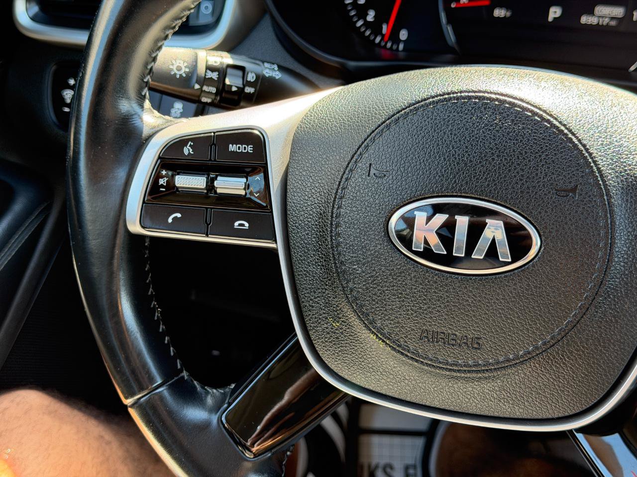 Used 2019 Kia Sorento EX AWD/4WD image 73
